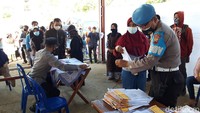 Sebelumnya, Pasar Boyolali dan Sunggingan juga sudah dilaksanakan vaksinasi. Bahkan pedagang pasar Boyolali sudah selesai vaksin dosis 1 dan 2.