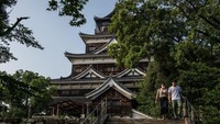 Salah satu destinasi yang terdampak adalah Asakusa yang merupakan destinasi wisata populer di Tokyo. Carl Court/Getty Images.