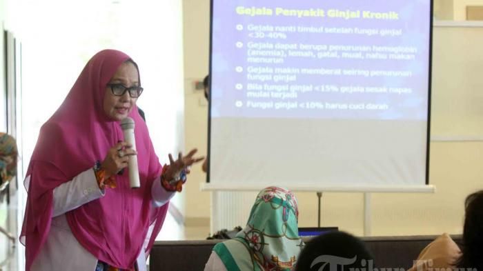 Diskusi Seru soal Perbaikan Status Gizi Pasien Gagal Ginjal Seminar kesehatan soal optimasi manajemen kasus ginjal digelar RSUP Universitas Hasanuddin secara virtual.