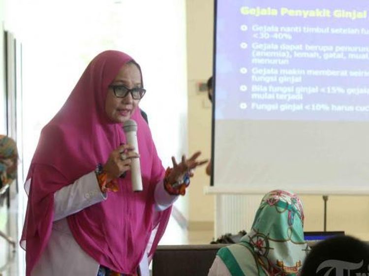 Diskusi soal Optimasi Perbaikan Status Gizi Pasien Gagal Ginjal