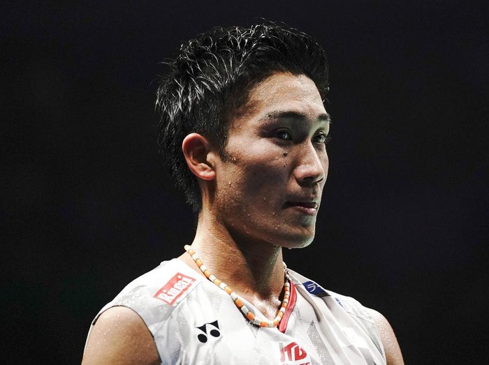 Kento Momota terpaksa tersingkir ditangan Heo Kwang-hee dari Korsel di ajang Olimpiade Tokyo. Yuk, kenal lebih dekat dengan pebulutangkis nomor 1 dunia ini.