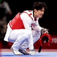 Lee Dae Hoon telah bertanding melawan atlet taekwondo asal Uzbekistan hingga China di Olimpiade Tokyo 2020. Namun, langkahnya harus terhenti pada Minggu (25/7/2021). Foto: dok Maja Hitij_Getty Images