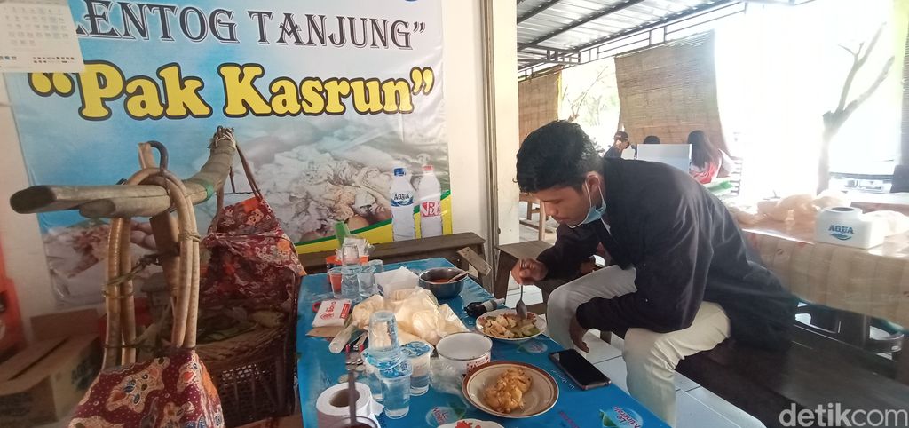 Lentog Tanjung, Kuliner Kudus Nikmat Berisi Lontong dan Sayur Tahu