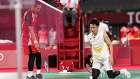 Hendra/Ahsan mengunci kemenangan lewat tiga gim 21-14, 16-21, dan 21-9. Lintao Zhang/Getty Images.