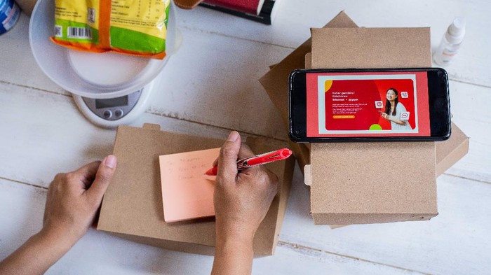 Telkomsel berkolaborasi Gojek untuk meningkatkan produktivitas mitra UMKM, terutama dalam menghadapi tantangan di masa pandemi COVID-19.