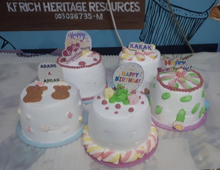 Mulia! Baker Ini Jual Kue Ultah Rp 18 Ribu untuk Orang Tak Mampu Mulia! Baker Ini Jual Kue Ultah Rp 18 Ribu untuk Orang Tak Mampu