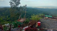 Sejak pandemi melanda, objek wisata Gunung Kuniran jadi sepi wisatawan.  (Jalu Rahman Dewantara/detikcom)