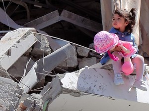 Fotografer Palestina Galang Uang Kripto untuk Anak-anak di Gaza