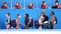Para atlet wanita yang berlaga di Olimpiade Tokyo menjadi sisi menarik karena paras mereka yang cantik dan  anggun saat pentas di kancah olahraga internasional ini. Patrick Smith/Getty Images