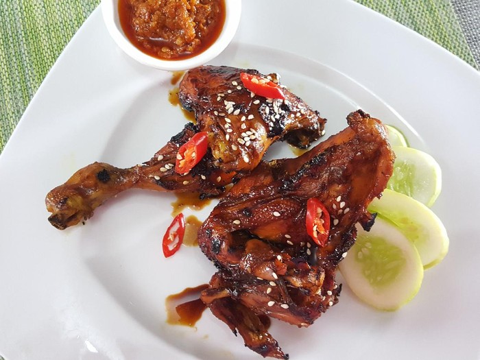 Resep Ayam Bakar Madu Wijen yang Legit Empuk Resep Ayam Bakar Madu Wijen yang Legit Empuk