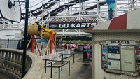 Ada Go Karts dong.