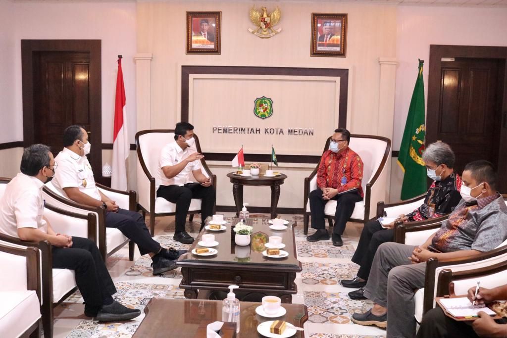 Walkot Medan Bobby Nasution meminta pendampingan BPKP untuk penyaluran bansos Corona. (dok Pemko Medan)