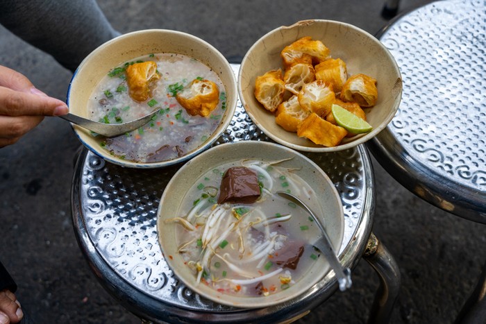 7 Makanan dari Darah Hewan, Ada Bubur hingga Sup Darah!