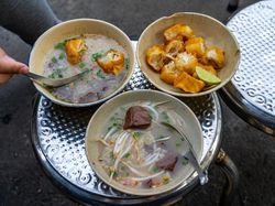 7 Makanan dari Darah Hewan, Ada Bubur hingga Sup Darah!