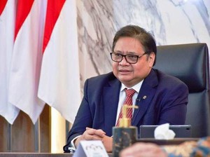Jamin Aman, Airlangga: Warga Tak Perlu Ragu atau Khawatir Vaksin