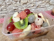 Premium! 5 Jajanan Kaki Lima Ini Harganya Bikin Kaget