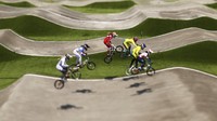 Thrill Bicycle merupakan sepeda dari PT Indonesia Bike Works yang diproduksi di Gresik, Jawa Timur. Dua atlet BMX yang menggunakan sepeda buatan Indonesia ini adalah Vineta Petersone, atlet BMX dari Latvia dan Axelle Etienne dari Prancis. Ezra Shaw/Getty Images.