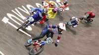 Kemarin, kedua atlet ini telah berjuang di cabang olahraga balap sepeda BMX. Axelle Etienne dari Prancis finis ketiga di Heat 2, sementara Vineta Petersone finis keenam di Heat 3. Francois Nel/Getty Images.