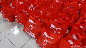 Bantuan Sosial untuk Warga Terdampak Pandemi di Bandung