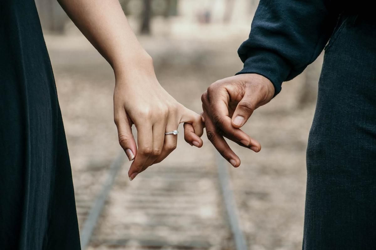 Duh! Cowok Ini Ngambek Gegara Pacarnya Buatkan Mie Instan Tanpa Sosis Viral