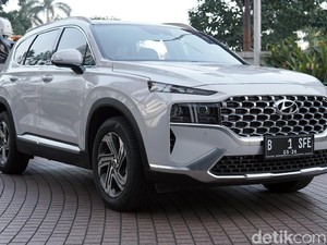 Tes Harian Hyundai Santa Fe 2021: Desain Juara, Mesin Irit, dan Anti Ribet