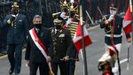 Potret Pelantikan Presiden Peru yang Ingin Mengakhiri Korupsi