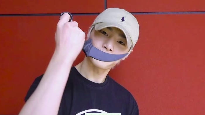 Mengenal Karambit, Senjata Minangkabau dalam Atraksi Stray Kids