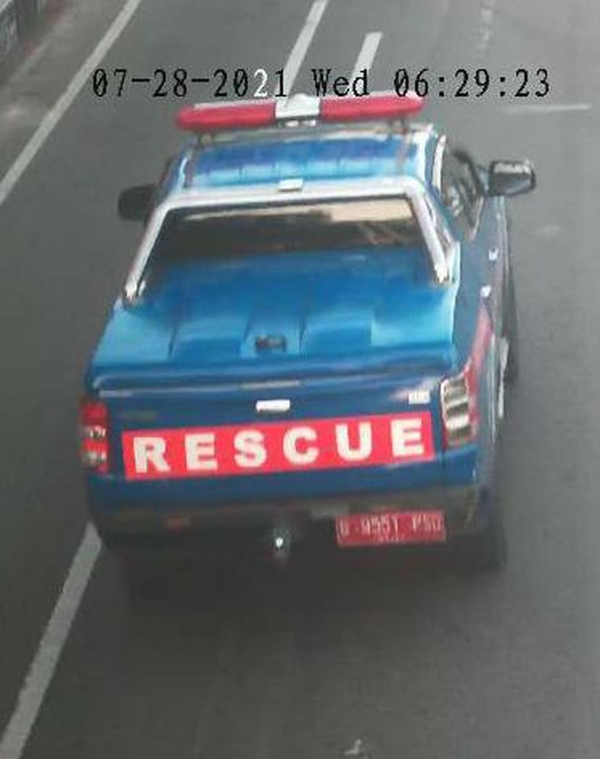 Rus xususiy porno Ginekolog kabinetida porno