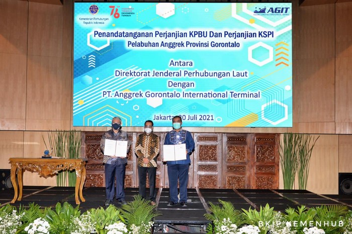Penandatangan KPBU oleh Kemenhub