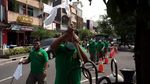 PKL Malioboro Berkabung, Bendera Putih Membubung