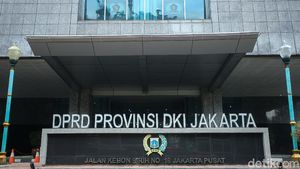 Lewat Skywalk Kebayoran Lama Bayar Rp 3.500, DPRD DKI Akan Panggil Bina Marga