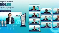 Direktur Utama Telkom Ririek Adriansyah (kiri) menyerahkan apresiasi kepada Direksi Anak Perusahaan Telkom yang telah meraih penghargaan dalam AKHLAK Award 2021 Kategori Anak Perusahaan BUMN yang diselenggarakan oleh Kementerian BUMN beberapa waktu yang lalu yakni Telkomsel, Telkomsat, Metranet, Mitratel, Telin, Dapen, Telkom Akses, Telkom Infra, Yakes, dan PINS dalam acara Peringatan 1 Tahun AKHLAK bertema “Bagiku & Keluargaku” secara virtual. Foto: dok. BUMN