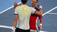 Novak Djokovic gagal memenuhi misinya merebut medali emas Olimpiade Tokyo 2020, menyusul kekalahan dari Alexander Zverev di semifinal.