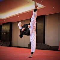 Aku kecewa tidak bisa mencapai target aku. Tapi aku percaya segala sesuatunya terjadi karena sebuah alasan. Alhamdulillah untuk semuanya dan mari move on, tulisnya di Instagram usai kalah di Olimpiade Tokyo 2020. Foto: Dok. Instagram @juliana_alsadeq.