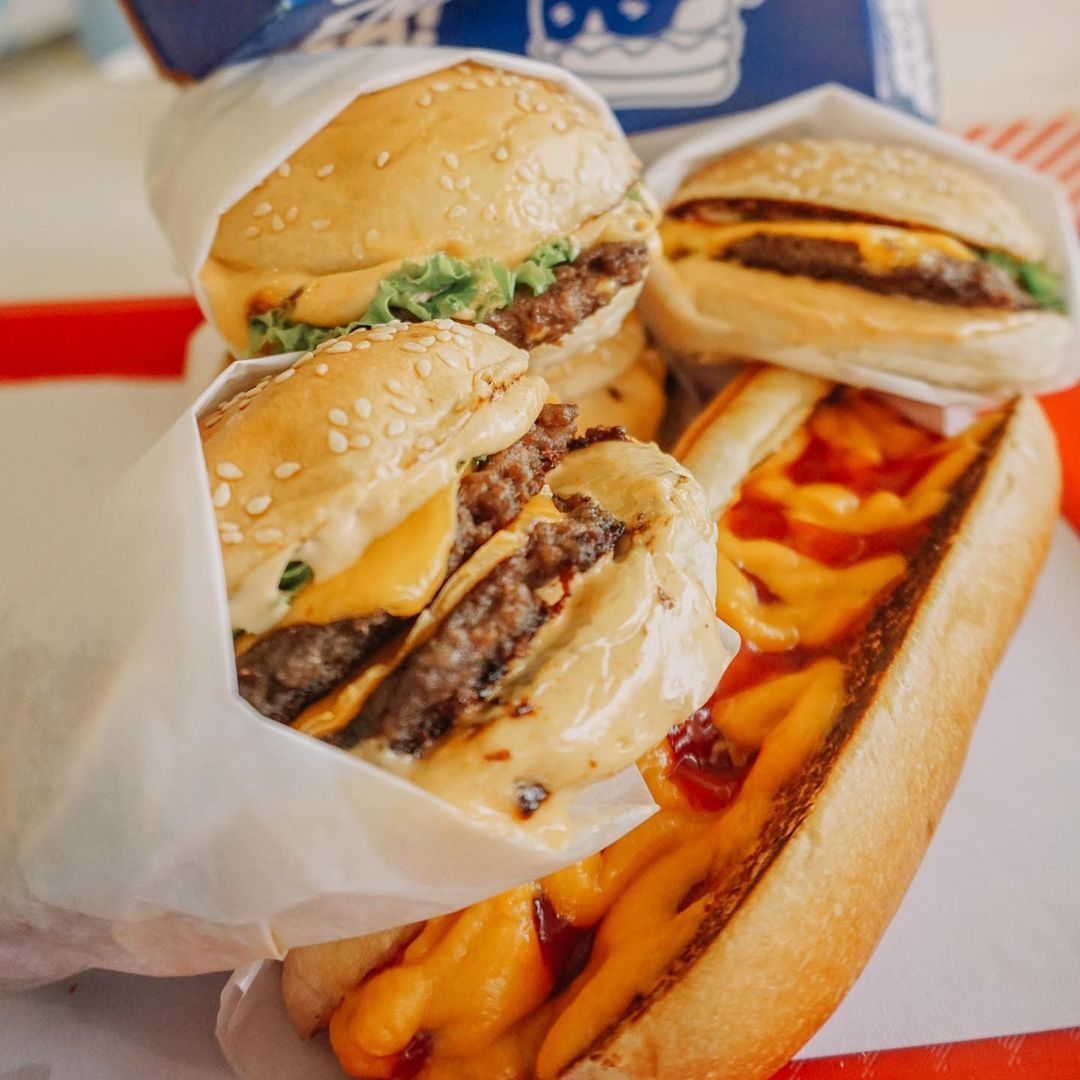 5 Burger Enak dan Murah di Depok, Mulai dari Rp 17 Ribu!