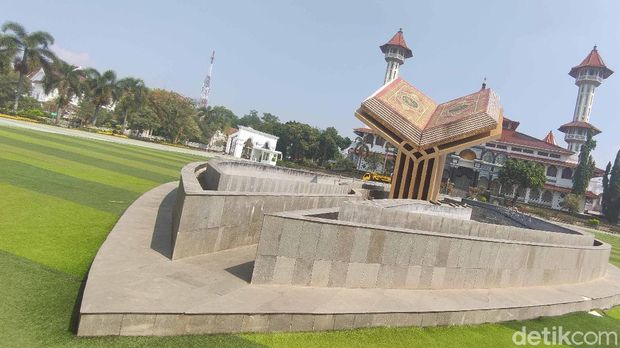 Alun-alun Cianjur yang Instagramable