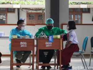 Pendaftaran Vaksin COVID-19 untuk Siswa, Cek Lokasinya di Sini