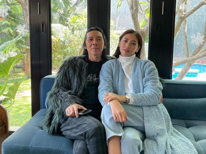 Bimbim Slank dan istri, Reny.