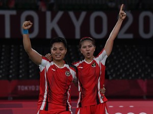 Media-media Asing Bahas Bonus Greysia/Apriyani, Termasuk Sapi & Kios Bakso