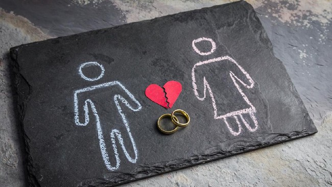 Istri Berulah: Lindas Suami, Lupa Anak, Malah Selingkuh di Bali