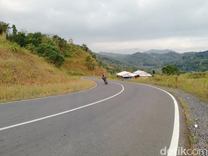 Jalur Wisata Lingkar Timur Waduk Jatigede