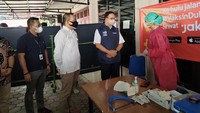 Hal itu juga merupakan salah satu kontribusi sebagai kolaborator pada 10 unit mobil vaksin keliling Pemprov DKI Jakarta. Peninjauan acara vaksinasi itu oleh Gubernur DKI Jakarta, Anies Baswedan di satu titik lokasi program vaksin keliling, Jakarta Timur.