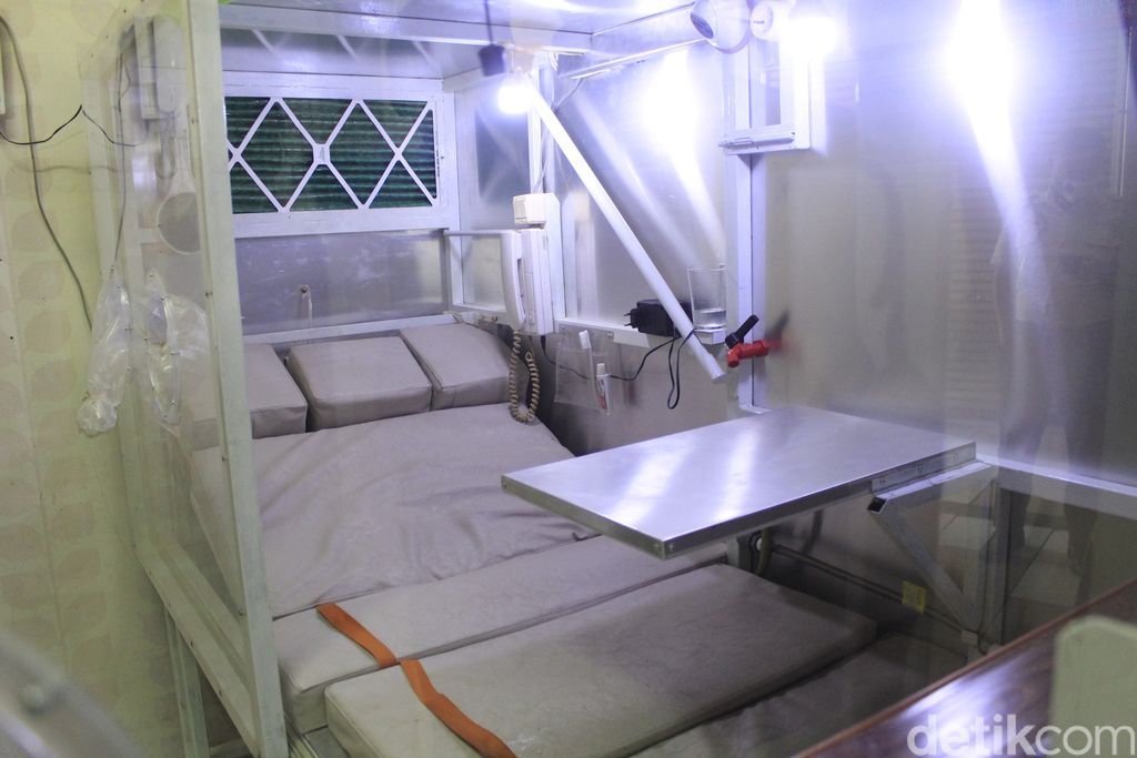 Kabin khusus untuk merawat pasien COVID-19, inovasi warga Bandung.
