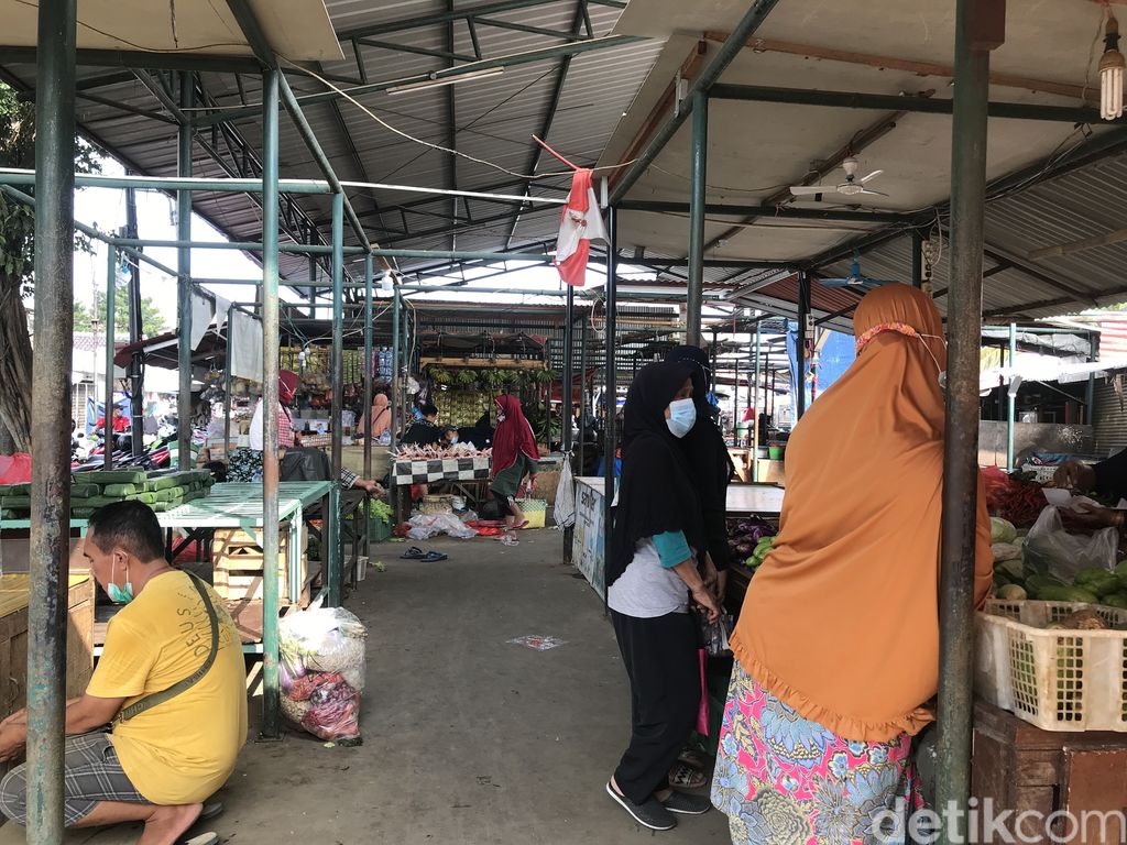 Lokbin Pasar Kramat Jati, 31 Juli 2021, pagi. (Nur Aziza/detikcom)