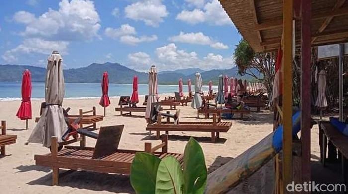 Pengelola wisata di Banyuwangi mengeluhkan penutupan destinasi selama PPKM. Mereka tergabung dalam Asosiasi Kelompok Sadar Wisata (Pokdarwis).
