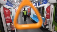 Jumlah penumpang MRT turun hingga 90 persen setiap harinya sejak 3 Juli 2021 akibat Pemberlakuan Pembatasan Kegiatan Masyarakat (PPKM).