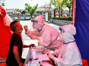 Grafis Kasus Covid-19 Masih Terus Menanjak di Amerika Serikat