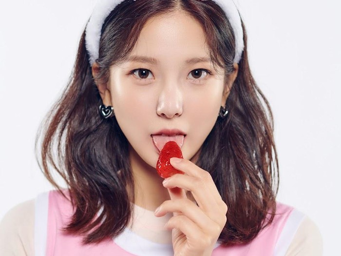 Yujin CLC Yujin CLC