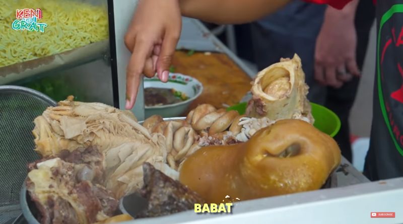 Ini 5 Bakso Topping Jeroan Yang Komplet Ada Babat Hingga Usus Sapi