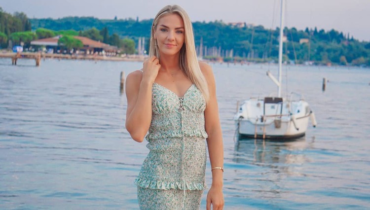Ivona Dadic Ivona Dadic